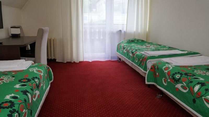 Отели типа «постель и завтрак» Dafne Zakopane i Budynek Turystyczny Закопане-49